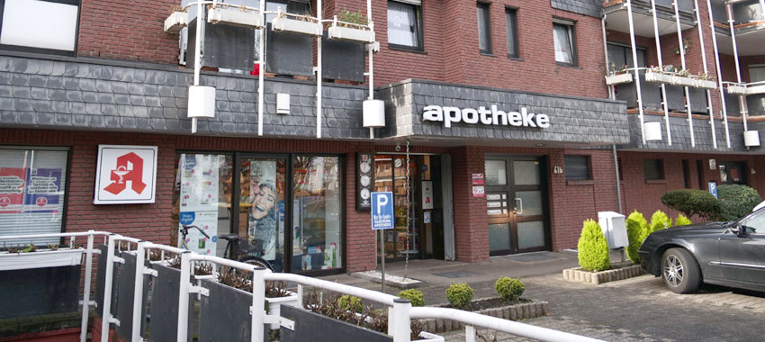 Glocken-Apotheke mit kostenlosen Kundenparkplätzen